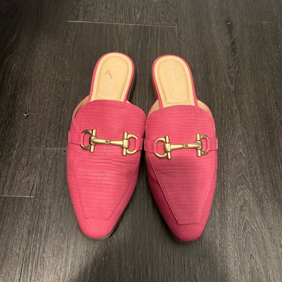 Pink loafers - Picture 1 of 3